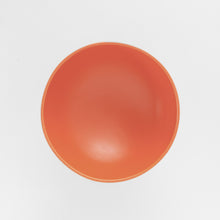 Lade das Bild in den Galerie-Viewer, Nicholai Wiig-Hansen - Strøm - Schale - large - vibrant orange
