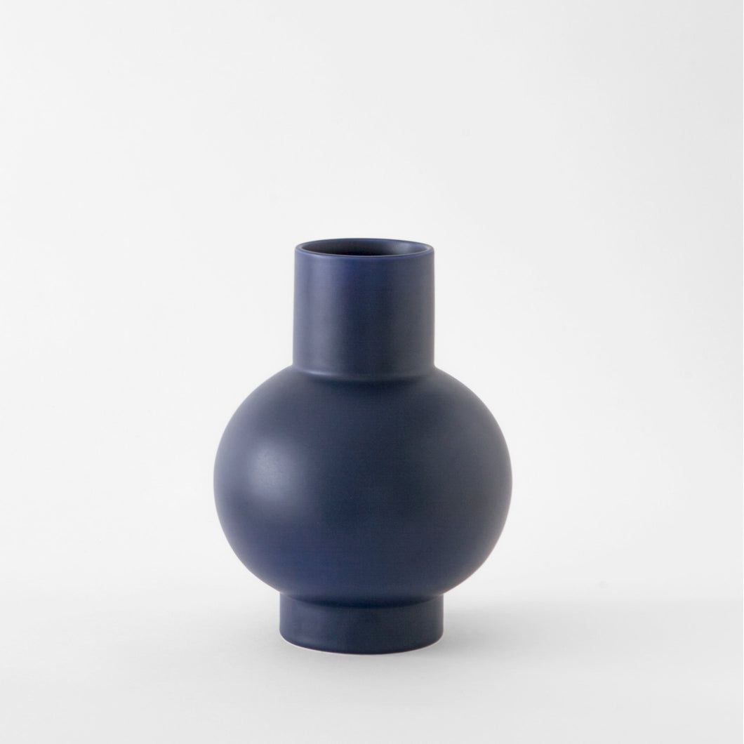 Nicholai Wiig-Hansen - Strøm - Vase - large - blue