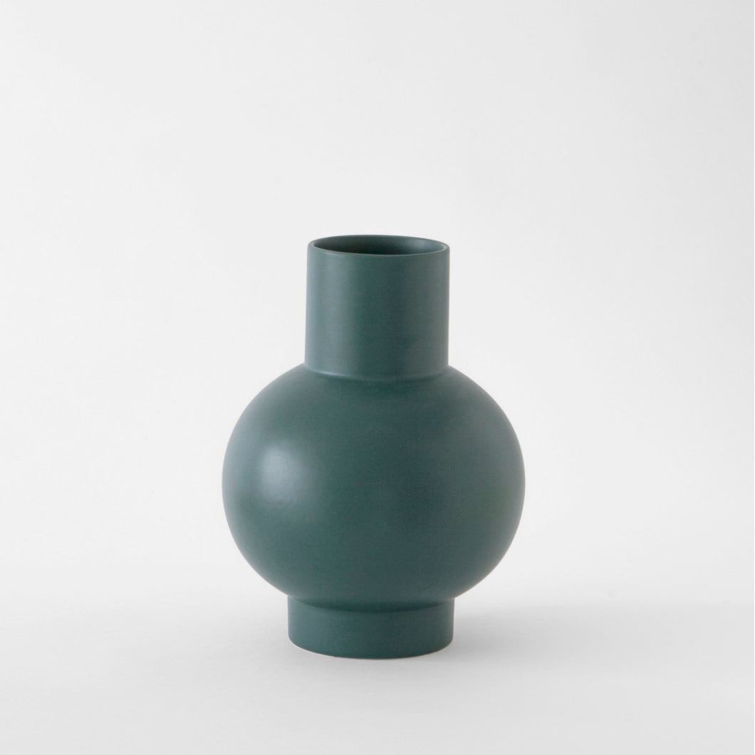 Nicholai Wiig-Hansen - Strøm - Vase - large - green gables