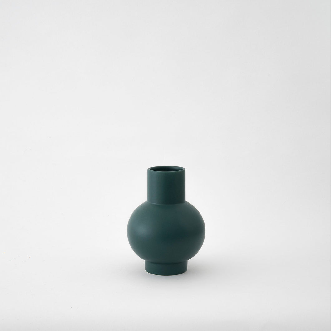 Nicholai Wiig-Hansen - Strøm - Vase - small - green gables