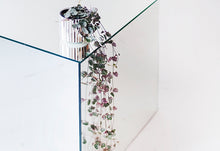 Lade das Bild in den Galerie-Viewer, TinTin Sidetable / Glass - Fest Amsterdam
