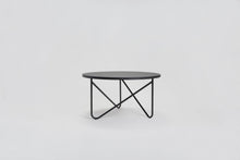 Lade das Bild in den Galerie-Viewer, VVV Table
